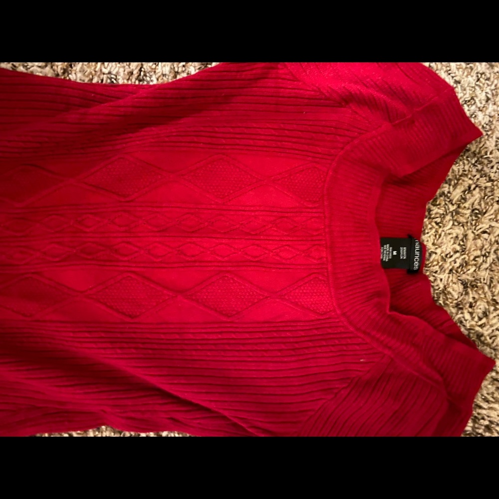 Maurices fuchsia sweater size medium